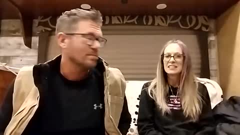 Snapshot of bjvibez chatting on 01-16-25, 06:03 Brock Jess Thunderlink online show from 01-16-25, 06:03