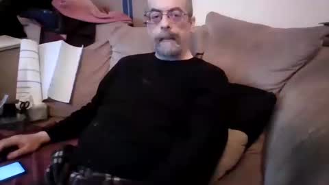 bkkm75 online show from 10-20-25, 01:22