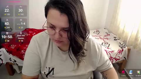 Snapshot of bl3ak__1 chatting on 11-13-25, 07:35 Monica online show from 11-13-25, 07:35