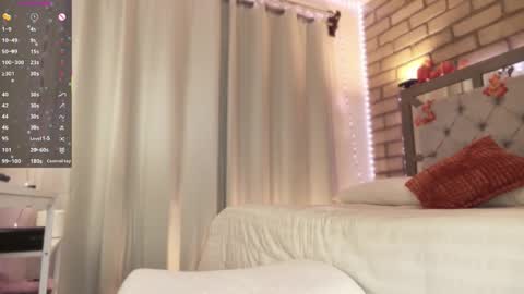 Snapshot of bl_cos chatting on 11-04-25, 05:28 Biel online show from 11-04-25, 05:28