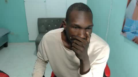 maquina online show from 11-19-25, 02:06