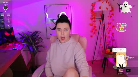 Snapshot of black___barbie chatting on 11-02-25, 09:06 Black Barbie online show from 11-02-25, 09:06