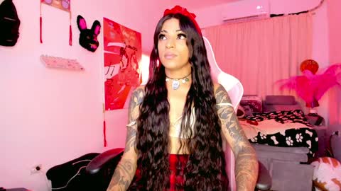 Snapshot of black_cat123 chatting on 12-19-24, 12:24 black_cat123 online show from 12-19-24, 12:24