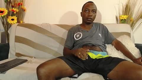 Snapshot of black_diamond_t chatting on 02-08-26, 11:57 Black Diamond online show from 02-08-26, 11:57