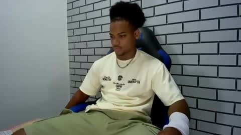 tu morenito online show from 11-17-25, 04:40