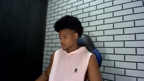 Snapshot of black_dicck chatting on 11-23-25, 03:56 tu morenito online show from 11-23-25, 03:56