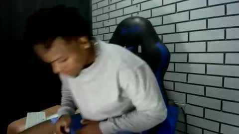 Snapshot of black_dicck chatting on 02-04-26, 12:05 tu morenito online show from 02-04-26, 12:05