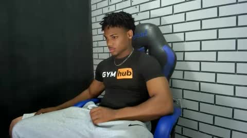 Snapshot of black_dicck chatting on 02-10-26, 11:53 tu morenito online show from 02-10-26, 11:53