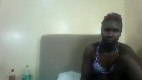 Snapshot of black_divas1 chatting on 02-15-26, 02:19 black_divas1 online show from 02-15-26, 02:19