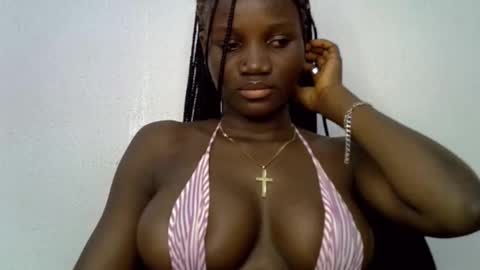 Esthy online show from 09-11-25, 11:49