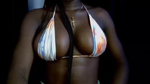 Esthy online show from 09-18-25, 08:44