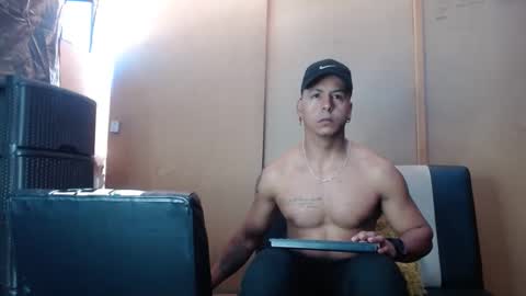 Snapshot of black_hot26 chatting on 01-07-25, 01:03 black_hot26 online show from 01-07-25, 01:03