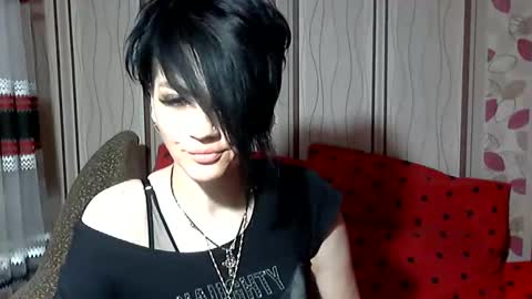 Snapshot of black_hot_01 chatting on 12-19-24, 06:23 black_hot_01 online show from 12-19-24, 06:23