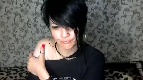 Snapshot of black_hot_01 chatting on 09-19-25, 11:05 black_hot_01 online show from 09-19-25, 11:05