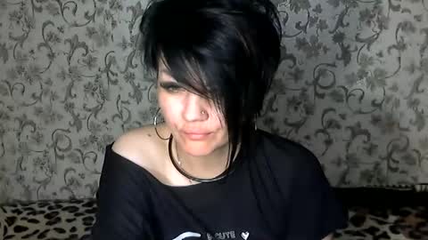 Snapshot of black_hot_01 chatting on 09-20-25, 11:50 black_hot_01 online show from 09-20-25, 11:50