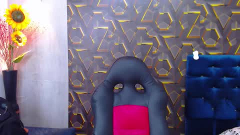 black_king_241 online show from 03-08-26, 05:00