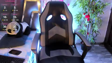 B L A C K  R O S E  online show from 11-12-25, 11:21