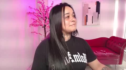 Rousse  online show from 11-11-25, 04:01