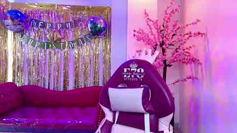 Rousse  online show from 12-18-25, 03:34