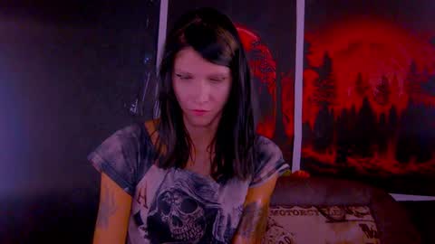 Kristin online show from 10-22-25, 11:10