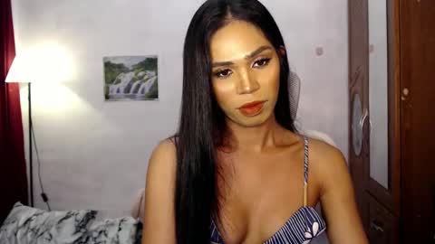 Snapshot of blackbarbiesavanna_23 chatting on 01-24-25, 07:08 savanna online show from 01-24-25, 07:08