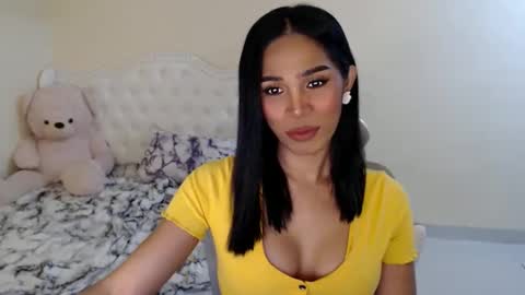 Snapshot of blackbarbiesavanna_23 chatting on 09-16-25, 12:00 savanna online show from 09-16-25, 12:00