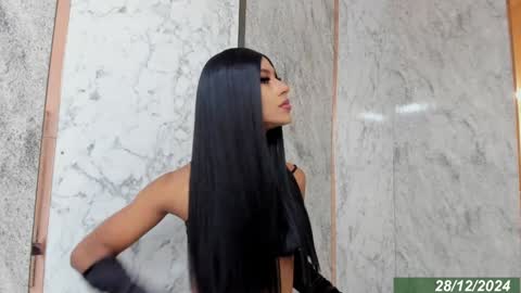 Nina online show from 12-29-24, 02:10