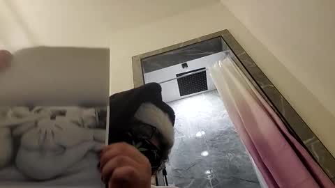 Snapshot of blackbloodneko31 chatting on 11-20-25, 11:21 blackbloodneko31 online show from 11-20-25, 11:21