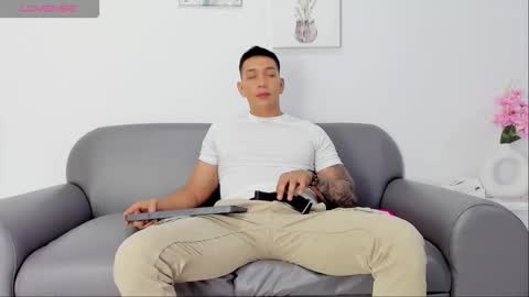 Max online show from 10-03-25, 11:29