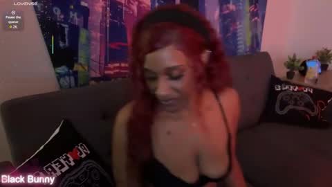 Snapshot of blackbunny0222 chatting on 11-30-25, 03:54 Black Bunny online show from 11-30-25, 03:54