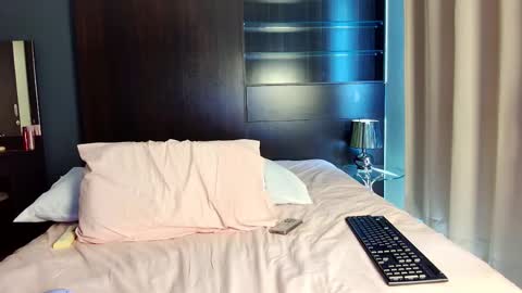 Snapshot of blackd0ll chatting on 02-04-26, 04:40 Angye online show from 02-04-26, 04:40