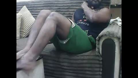 Snapshot of blackhammer0055 chatting on 12-14-25, 02:55 Blackhammer online show from 12-14-25, 02:55