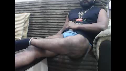 Snapshot of blackhammer0055 chatting on 12-17-25, 02:23 Blackhammer online show from 12-17-25, 02:23