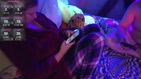 blacklightparty69 online show from 09-14-25, 12:54