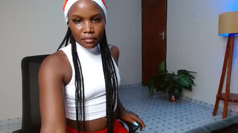 Smiley sylivia online show from 12-15-24, 11:34