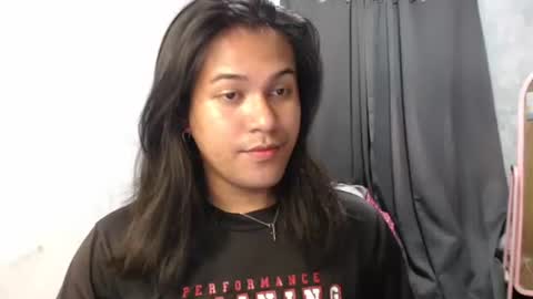 Snapshot of blackpinayts chatting on 11-19-25, 06:41 Ellez online show from 11-19-25, 06:41