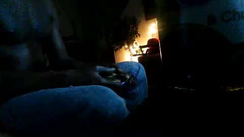 Snapshot of blackriches96 chatting on 02-13-26, 06:09 blackriches96 online show from 02-13-26, 06:09