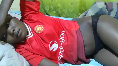 blackslim_girl2 online show from 01-15-26, 02:38