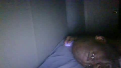 Snapshot of blackteddybear chatting on 02-09-26, 01:04 blackteddybear online show from 02-09-26, 01:04