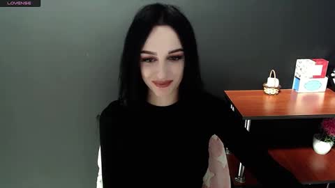 Ivy online show from 01-18-25, 01:51