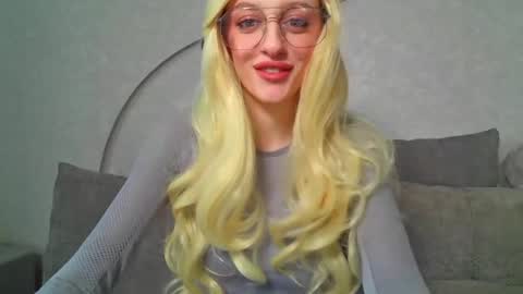 Ivy online show from 03-23-26, 02:10