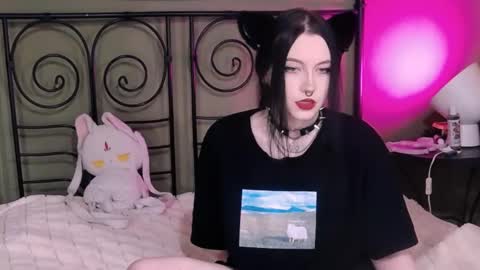 blacky_tea online show from 10-31-25, 03:29