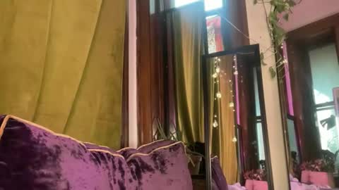 Blair online show from 10-09-25, 11:14