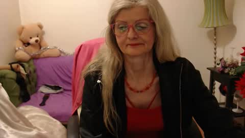 Snapshot of blairfort chatting on 12-03-24, 05:12 blairfort online show from 12-03-24, 05:12