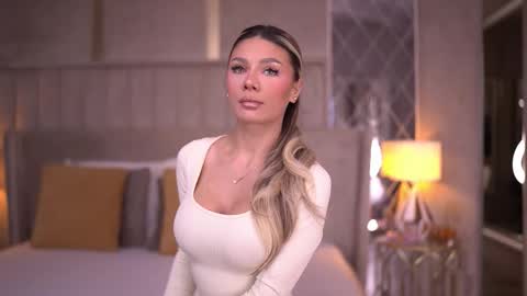 Snapshot of blairsanders chatting on 11-10-25, 07:13 BlairSanders online show from 11-10-25, 07:13