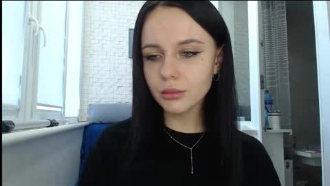 Snapshot of blairyates chatting on 10-13-25, 02:06 BlairYates online show from 10-13-25, 02:06