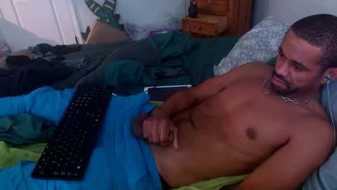 Snapshot of blakininpuero chatting on 10-05-25, 03:32 BlakeInPuerto online show from 10-05-25, 03:32