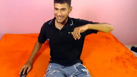 Laura online show from 12-14-24, 10:39