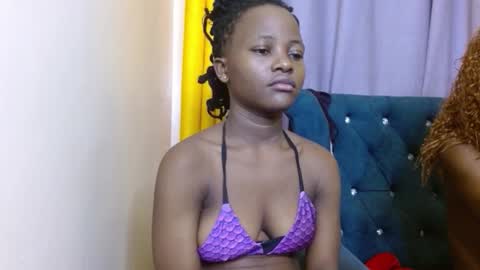 Snapshot of blaq_cherry chatting on 11-05-25, 07:52 cherry online show from 11-05-25, 07:52