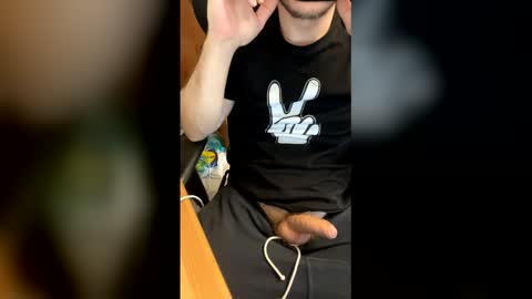 Snapshot of blast0r chatting on 02-10-26, 07:12 blast0r online show from 02-10-26, 07:12